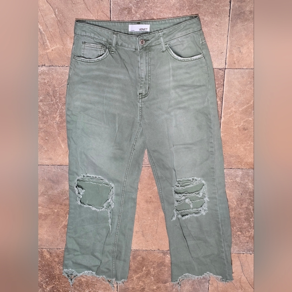 Vervet Flying By Monkey Leslie High Rise 90s Distressed Crop Flare Jeans - Picture 5 of 10